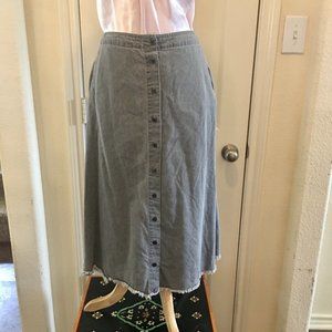 Chelsea & Theodore Skirt - Size Large